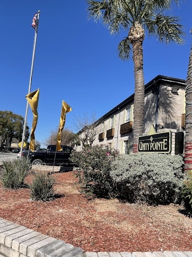 Inglewood Village Image 14