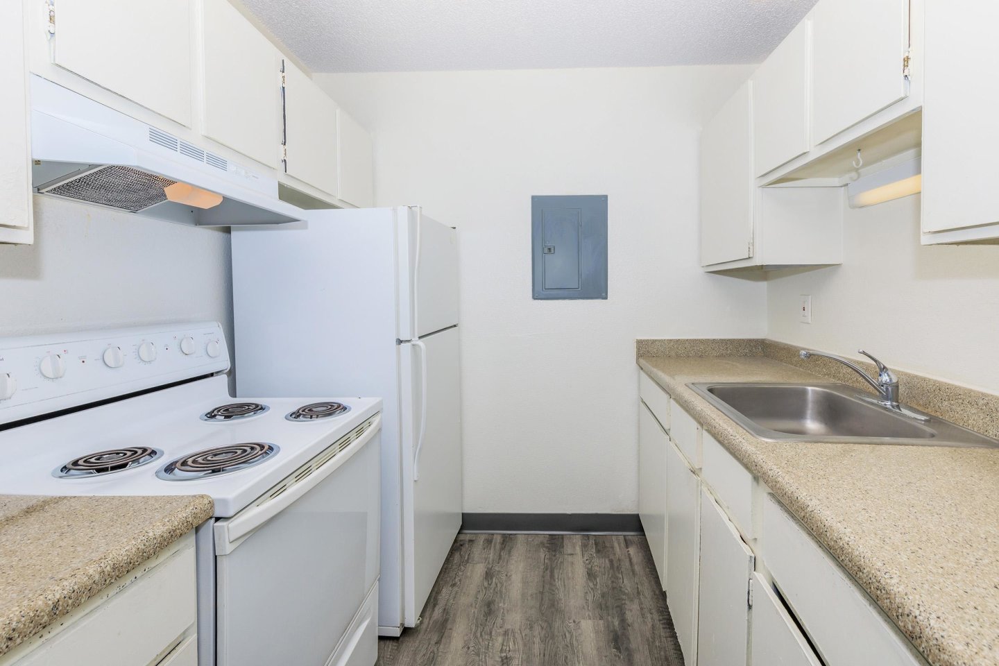 Skyview Condominiums Image 2