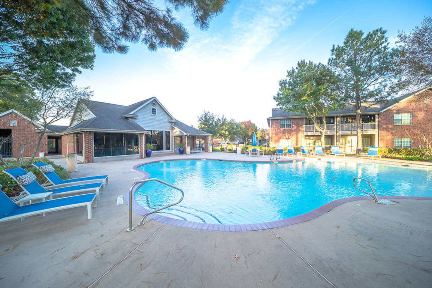 Lakeview Estates Image 1