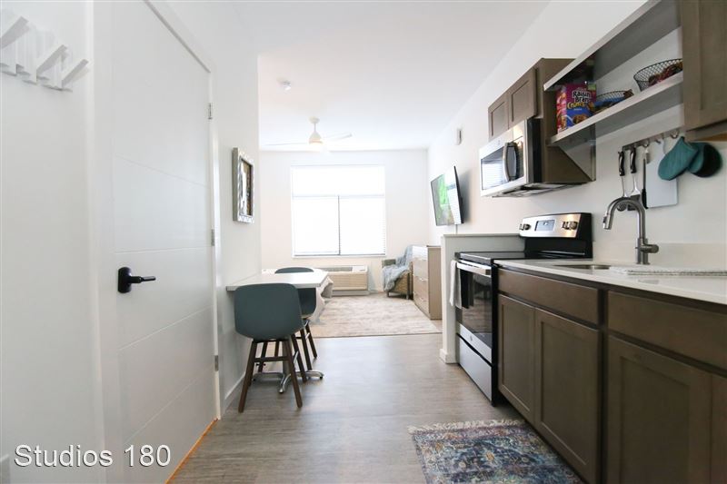 Studios180 Image 8