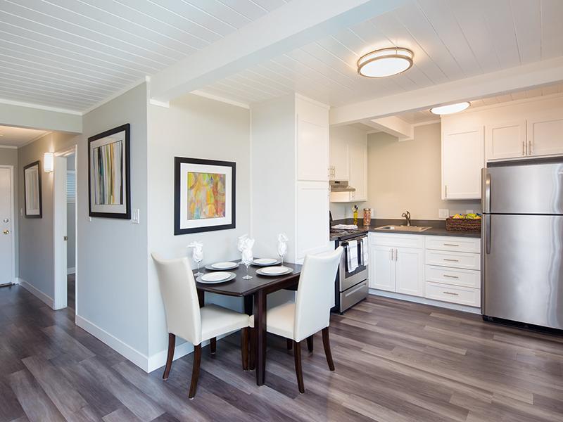 Aloha Apartments Image 5
