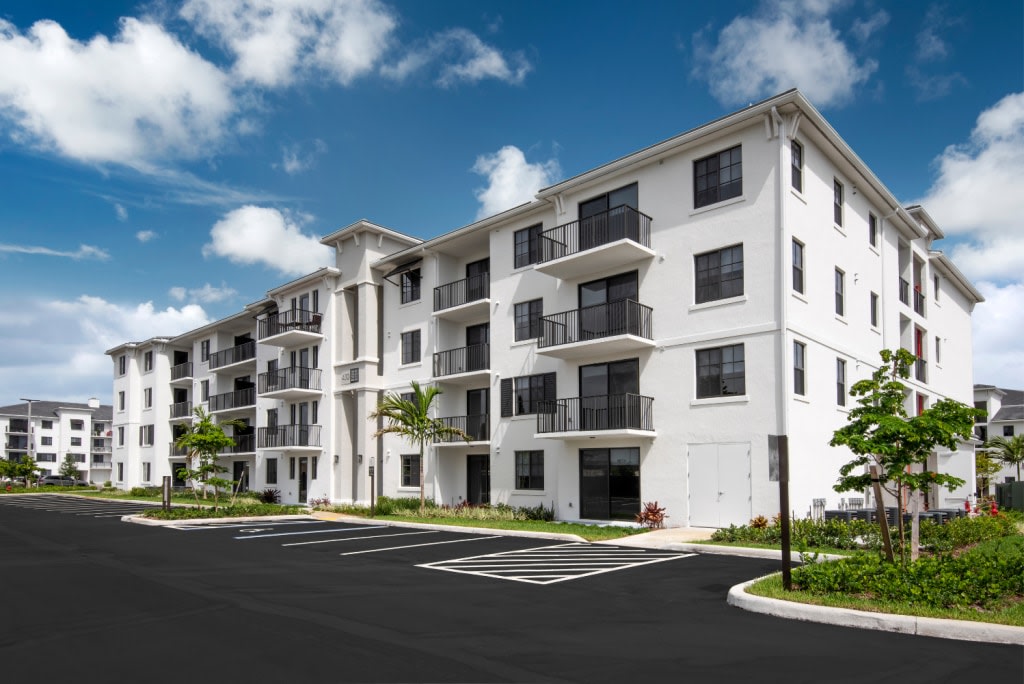 Riverland Apartments Image 42