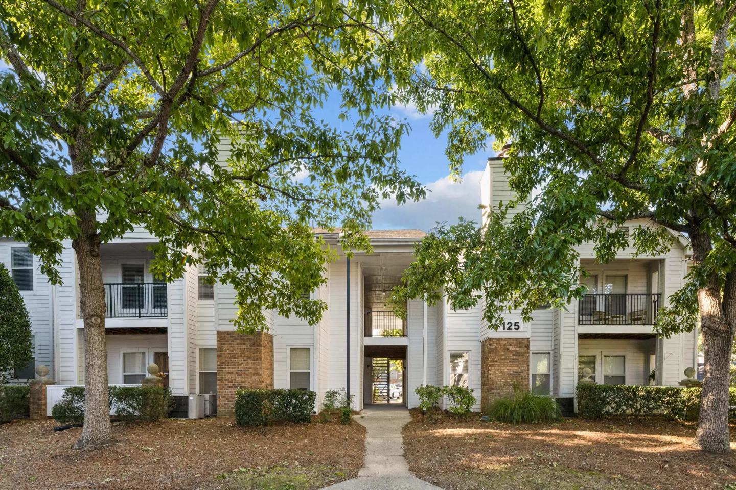 Cambridge Park Apartments Image 17