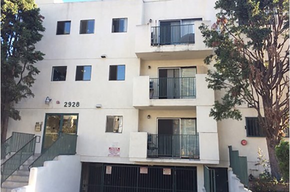 2928 W Leeward Ave Image 8