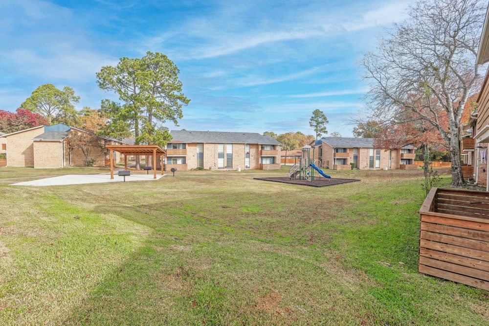 Scenic Pines Image 28