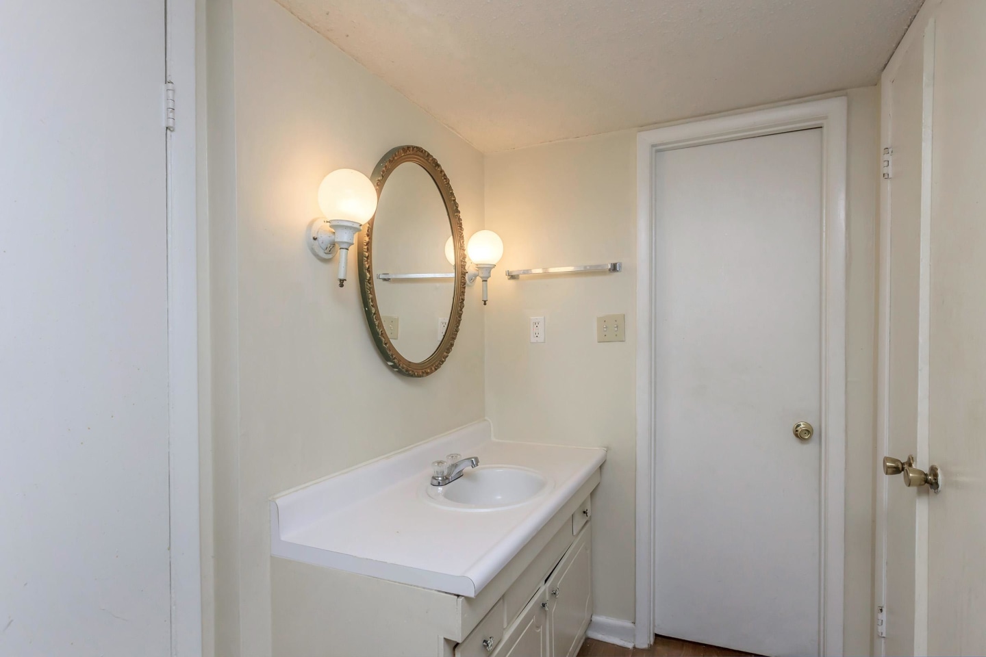 Midtown Oaks Image 9