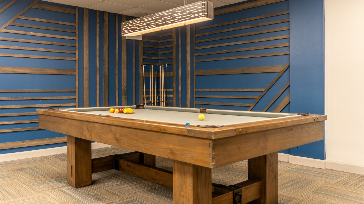 The Iroquois Club Apartments Image 13