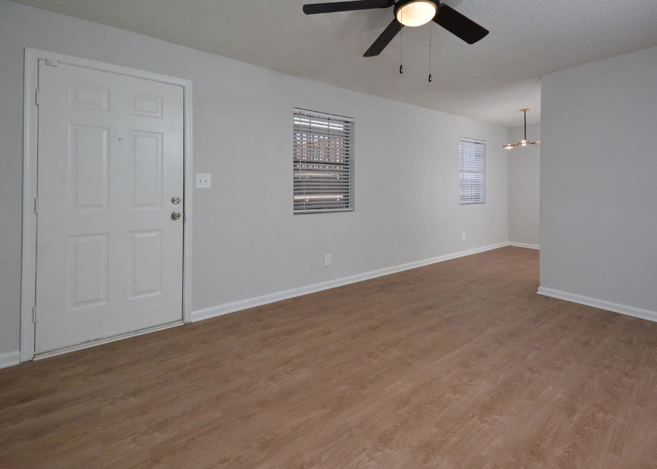 Jamestown Manor Apartments Image 7