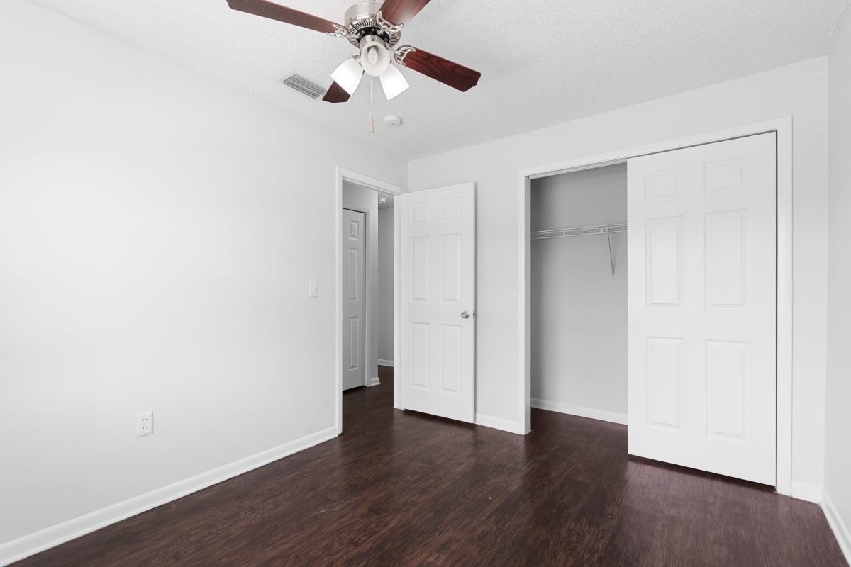 Clarice Court Villas Image 9
