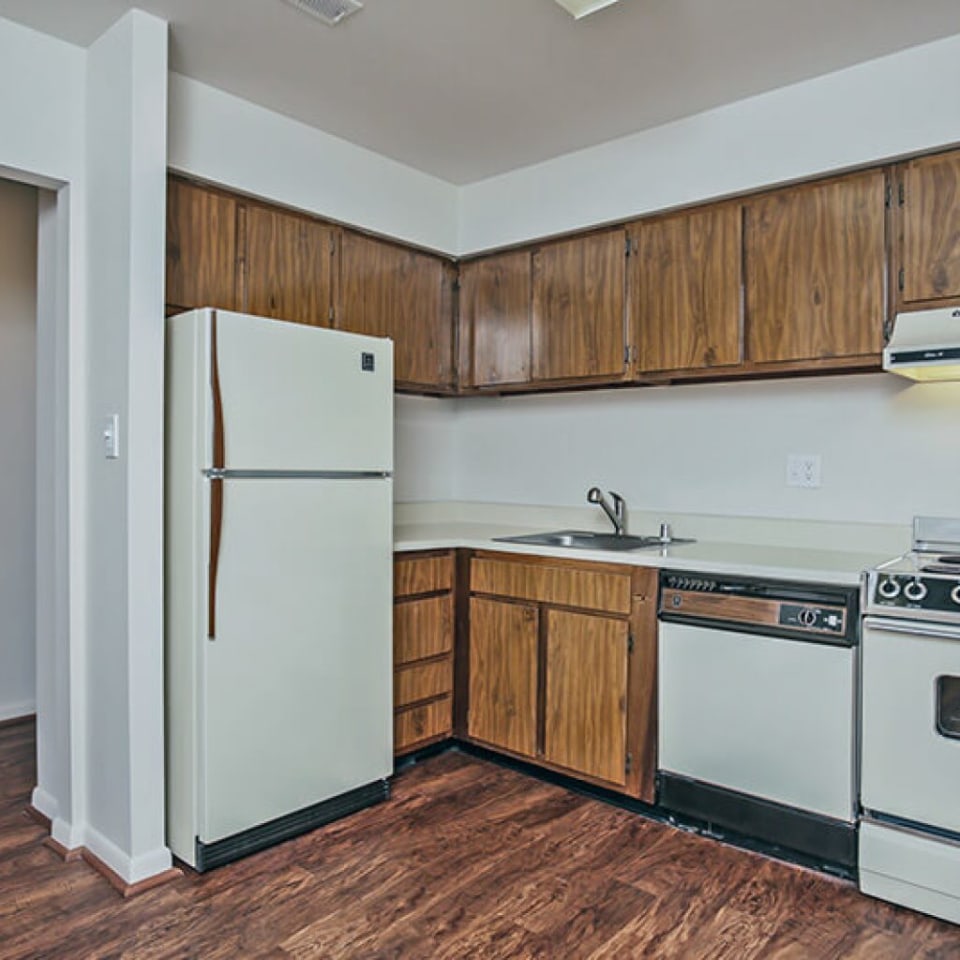 Burnam Woods Apartments Image 6