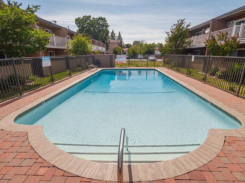 Sun Valley Apartment Homes Image 1