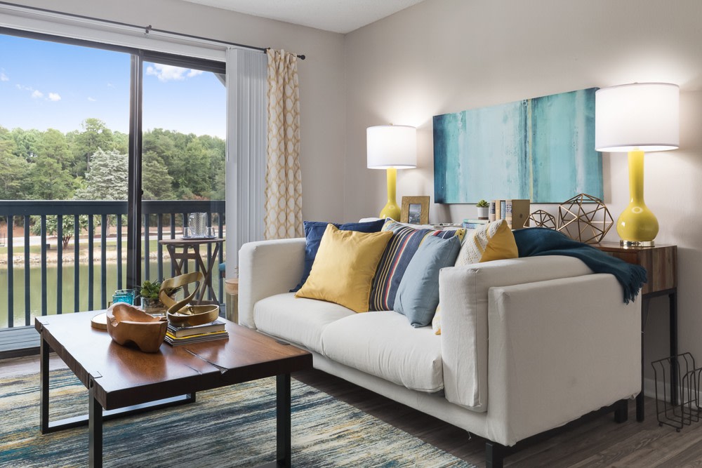 Edgewater Village Apartments Image 1
