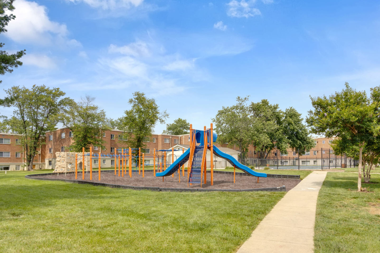 Flats of Forestville Image 11