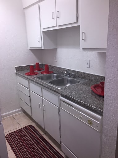 Inglewood Village Image 17