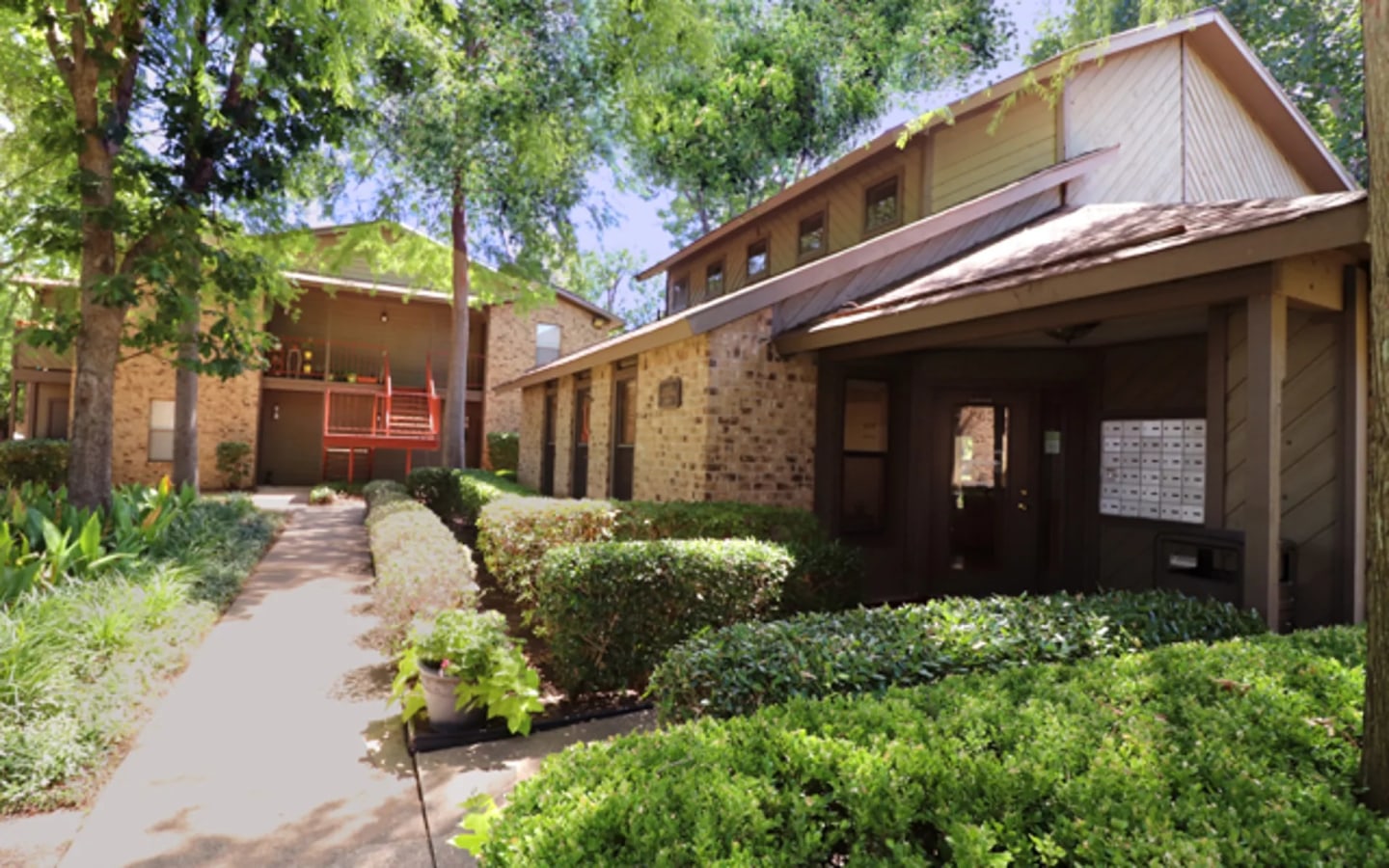Sommerset Apartments Image 39