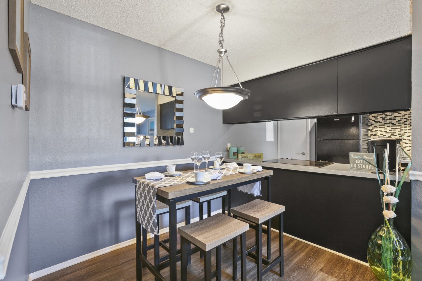 Oakwood Apartments Image 3