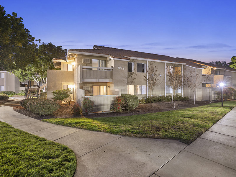 Rancho Hills Image 16