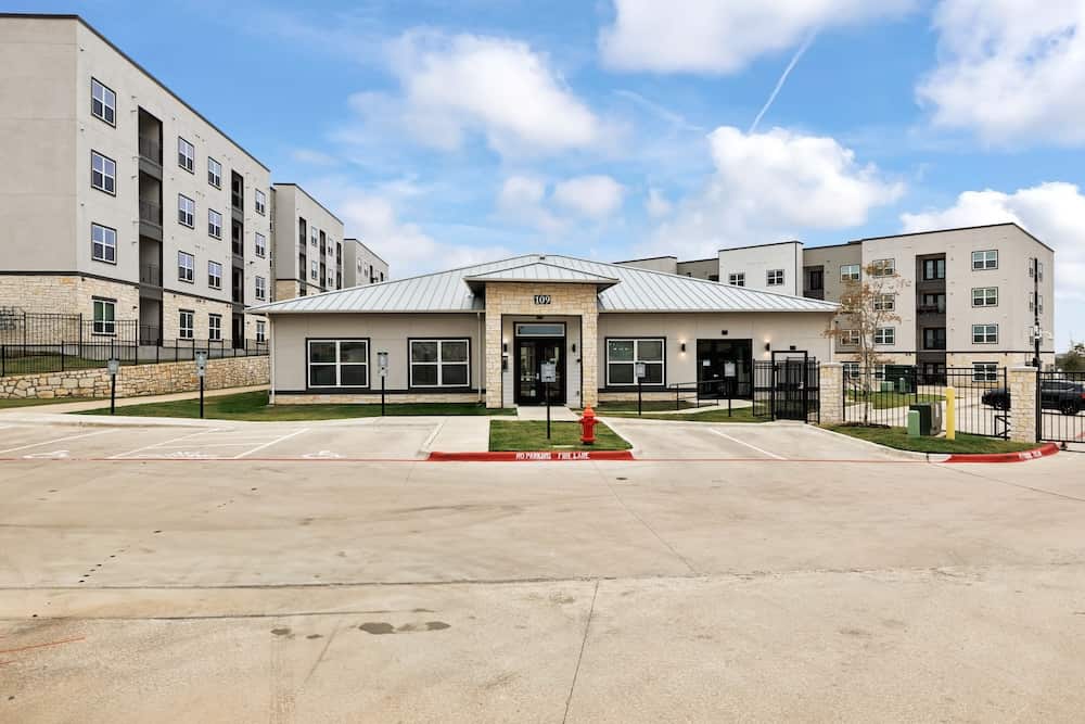 Oak Creek Image 42