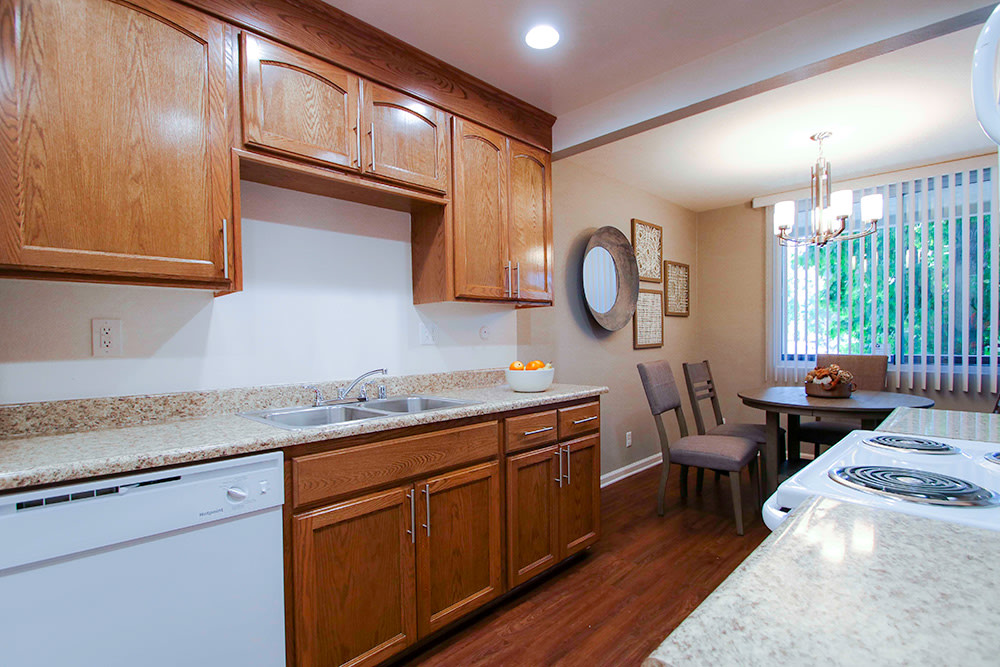 Woodland House Image 6
