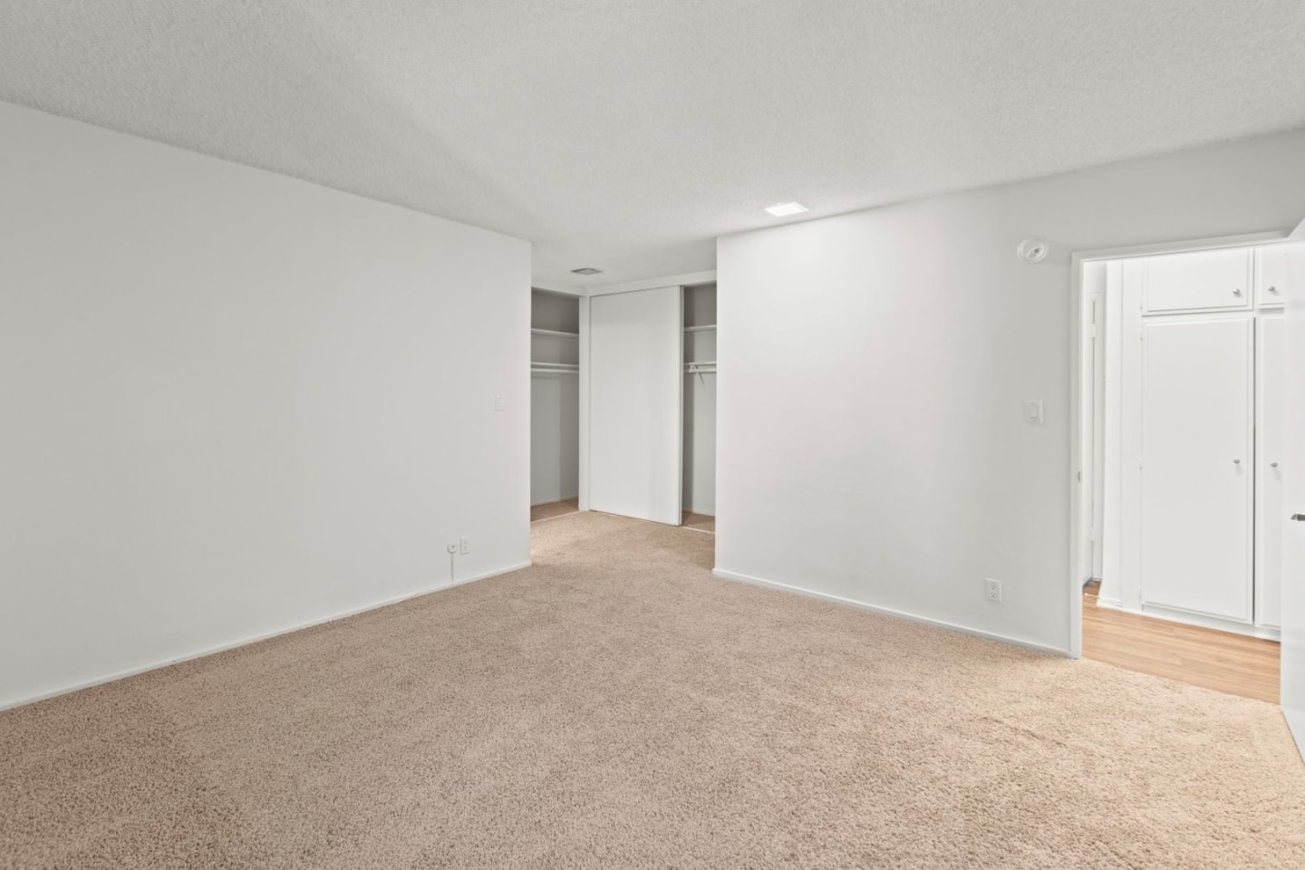 5132 White Oak Image 12