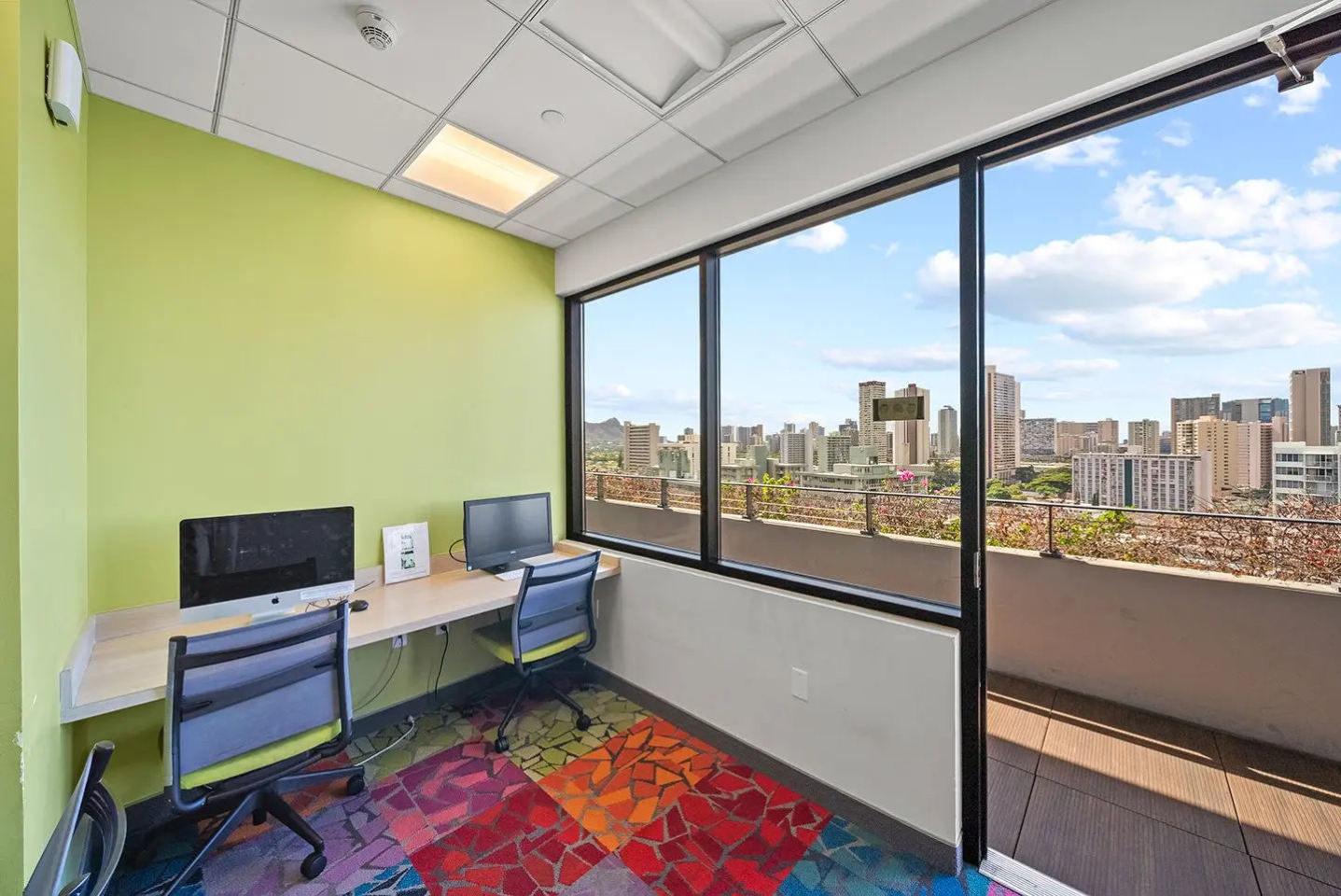 Hale Mahana - Student Housing Image 9
