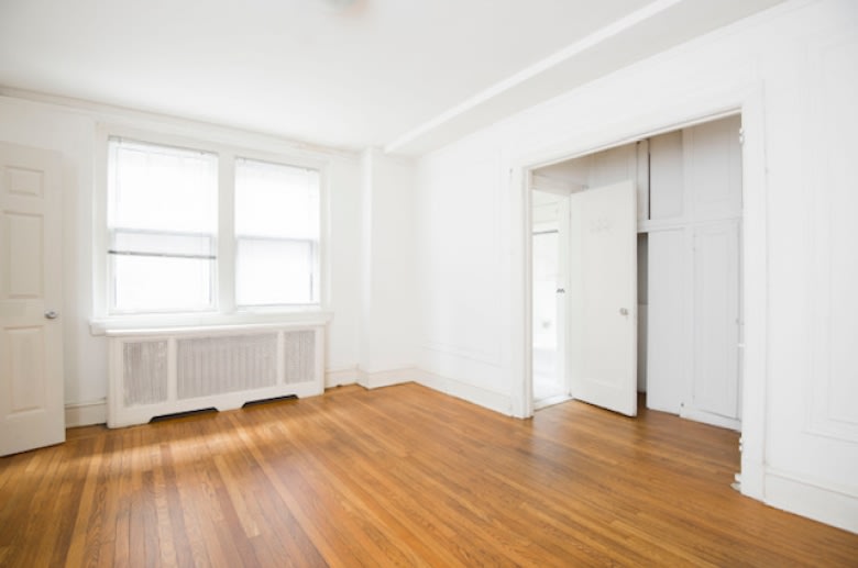 Embassy Apartments Image 16