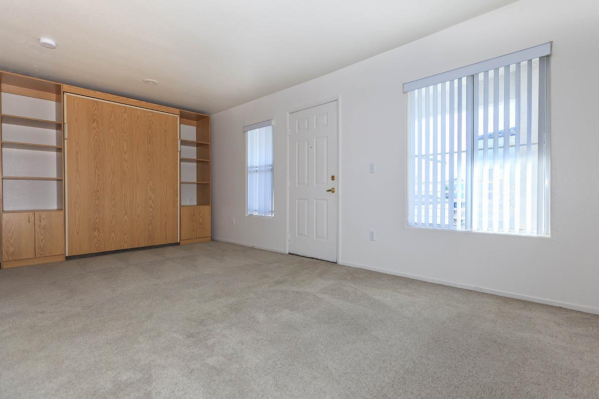 Desert Meadows Image 6
