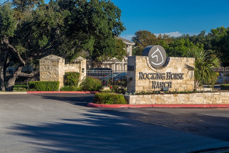 Rocking Horse Ranch Image 32