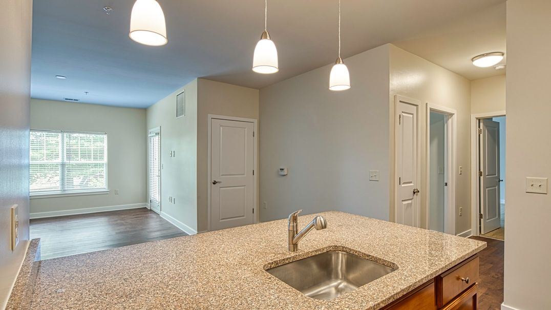 Valor Apartment Homes Image 21