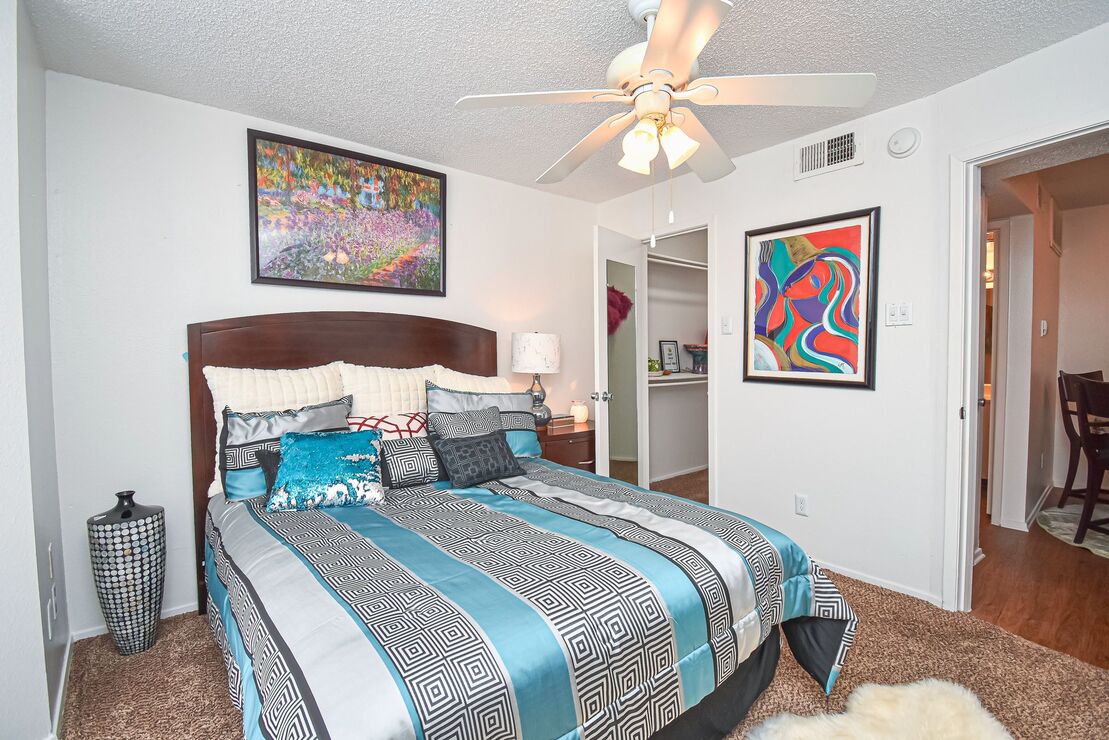 Centerpoint Apartments Image 12