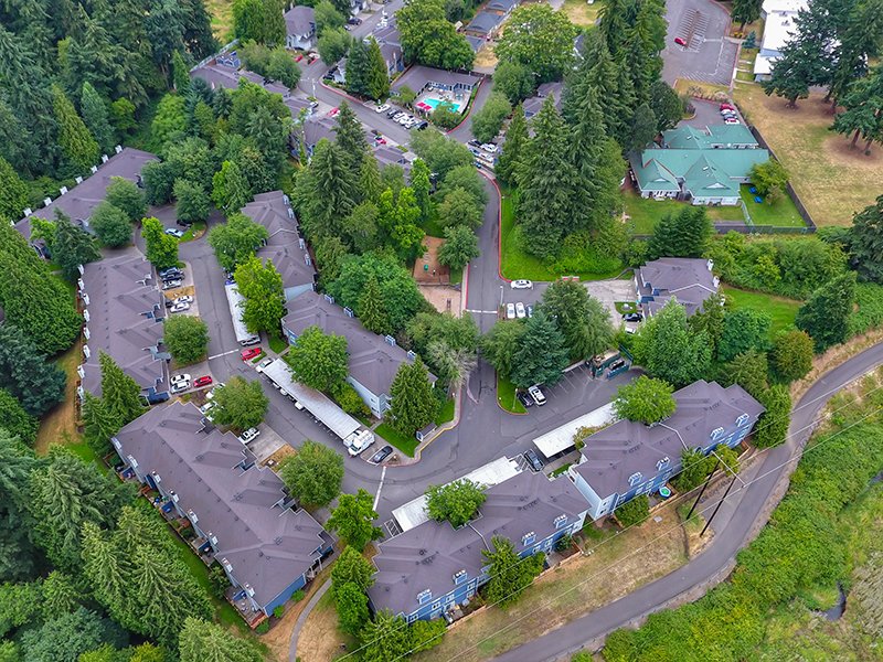Creekside Village Image 4