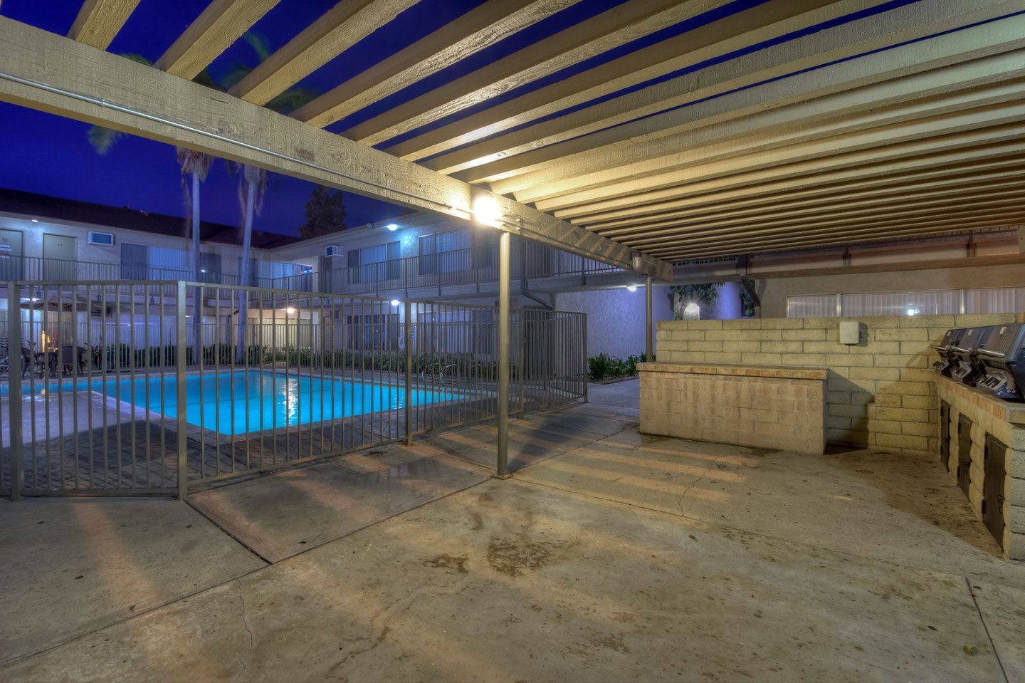 Santiago Apartments Image 8