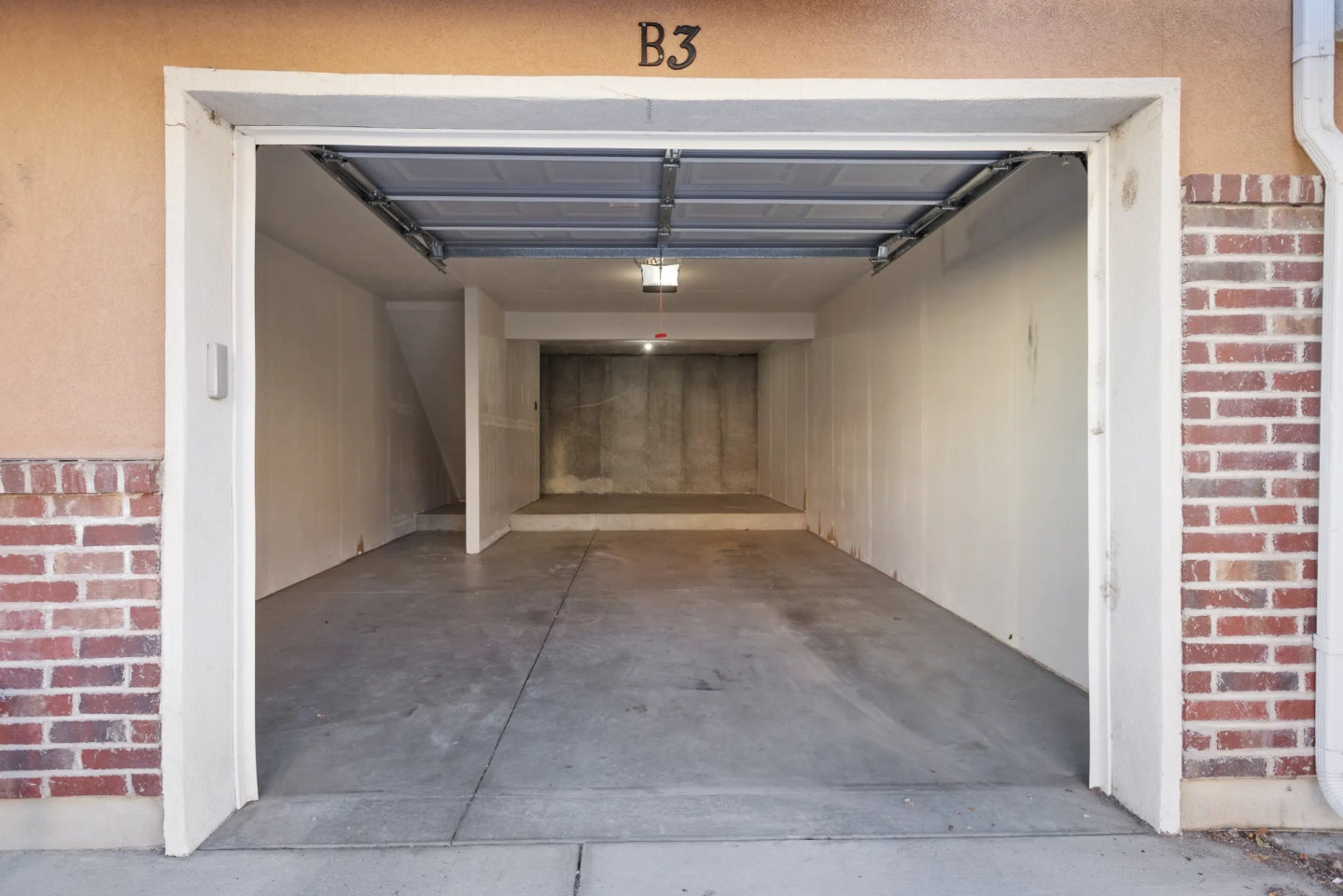 South Ridge Townhomes Image 29