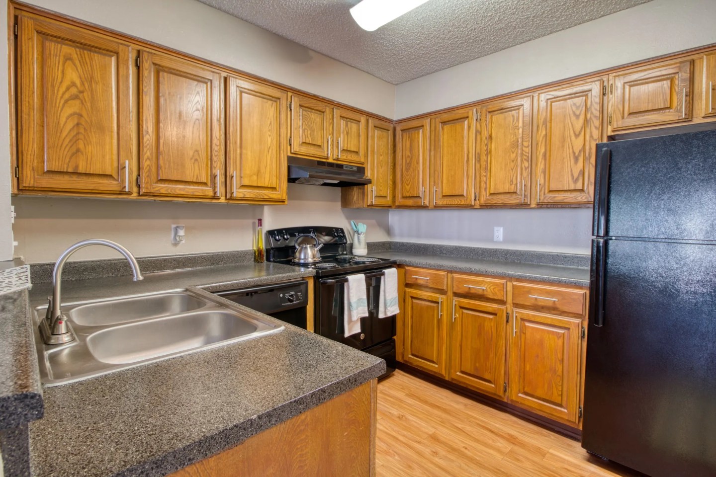 4000 Horizon Hill Image 11