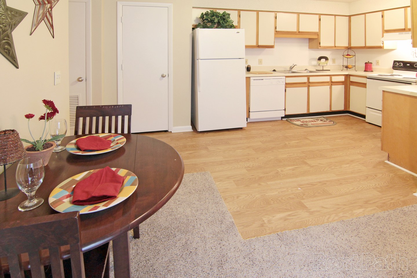 Garden Cove Image 24