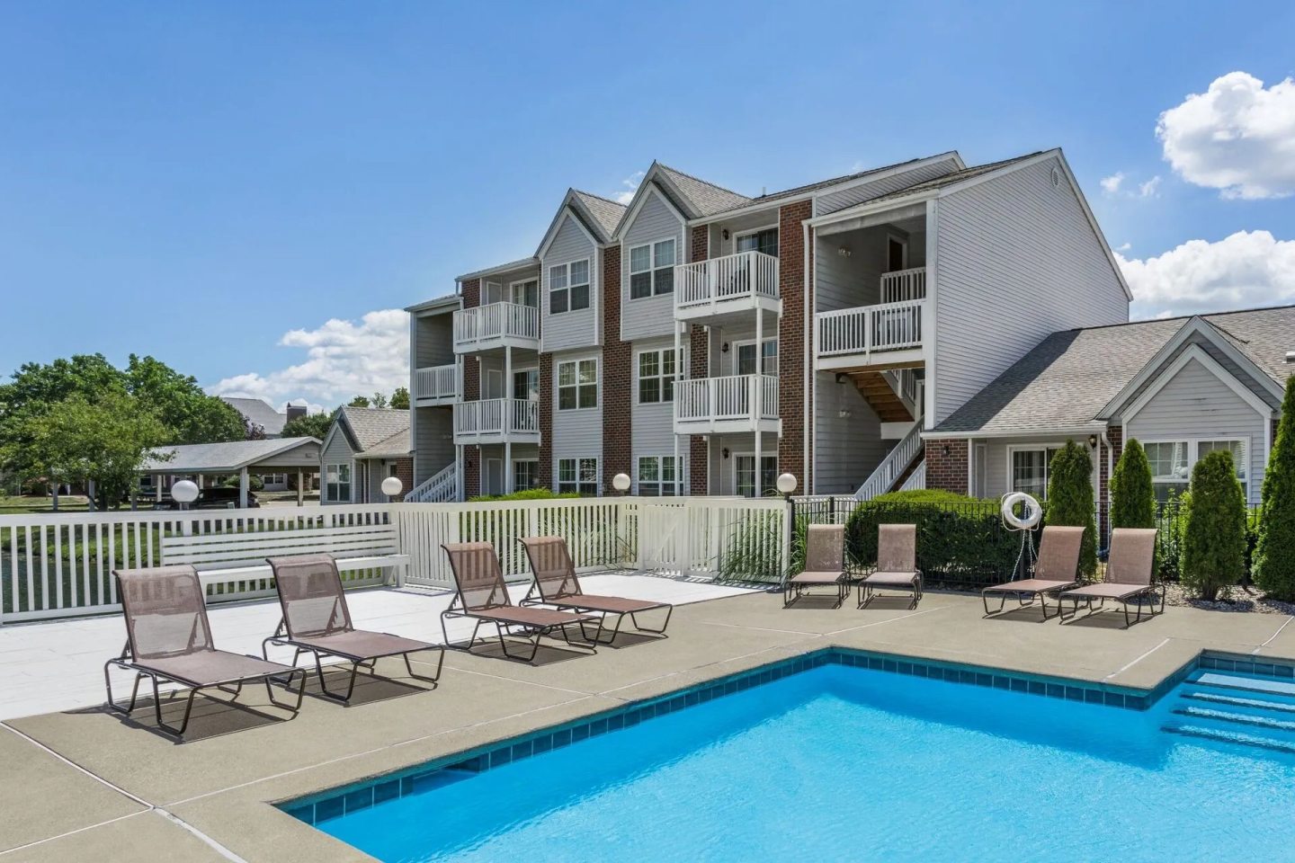 Gentry Square Image 19