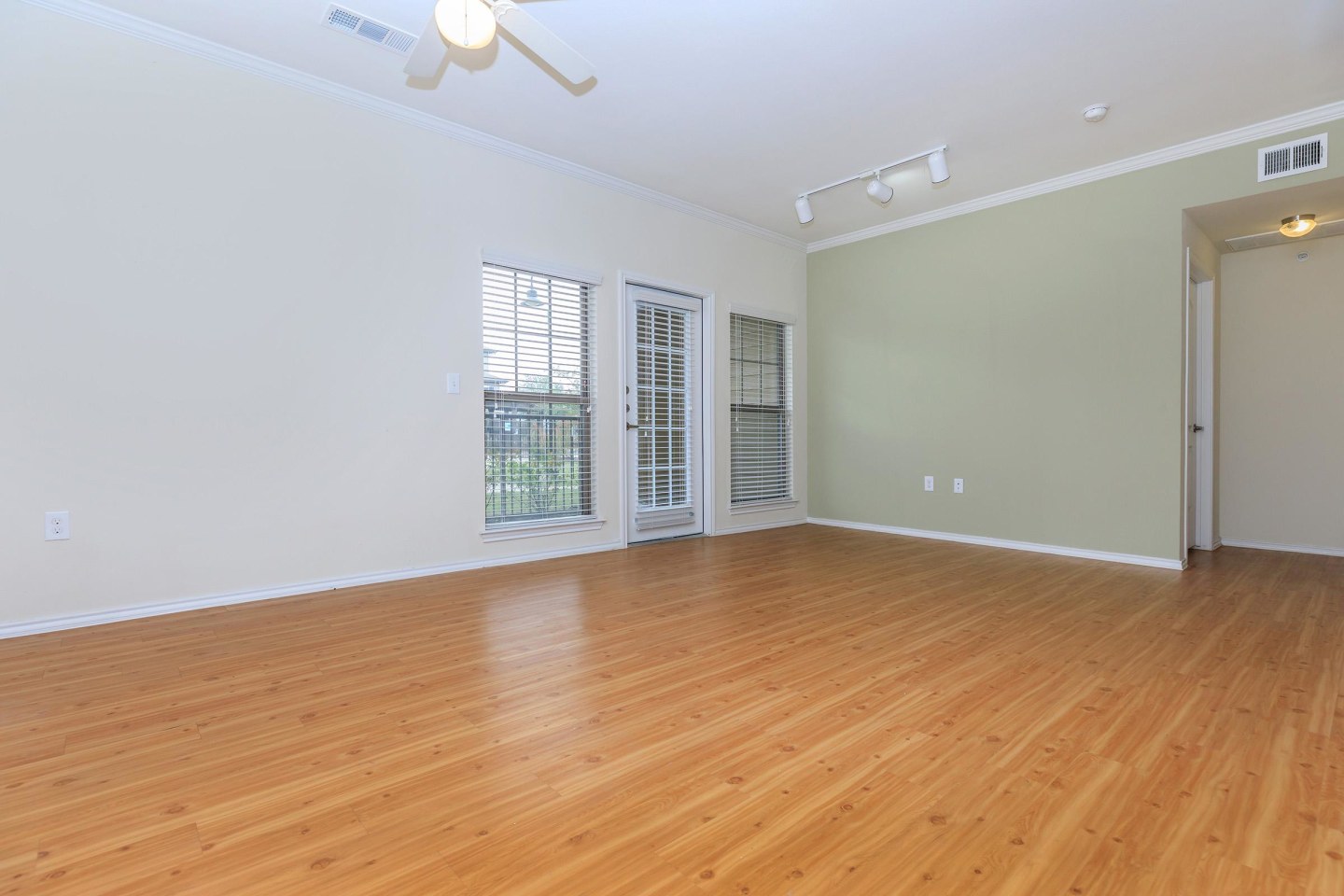 Cypress Creek Apartment Homes at Wayside Drive Image 61