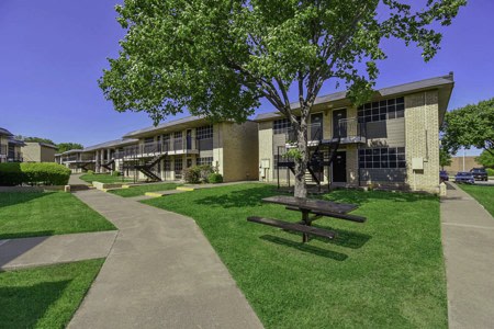 evRIA Terraces Image 26