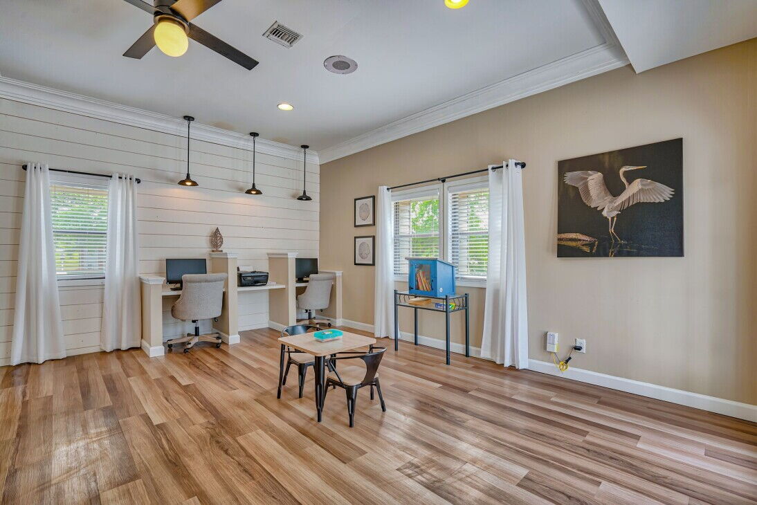Heatherton Estates Image 20
