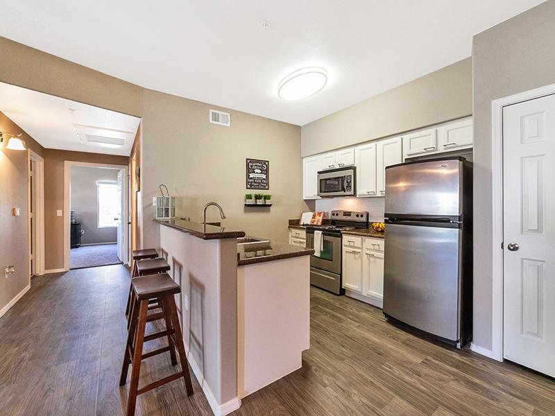 Town Center Apartments Image 15