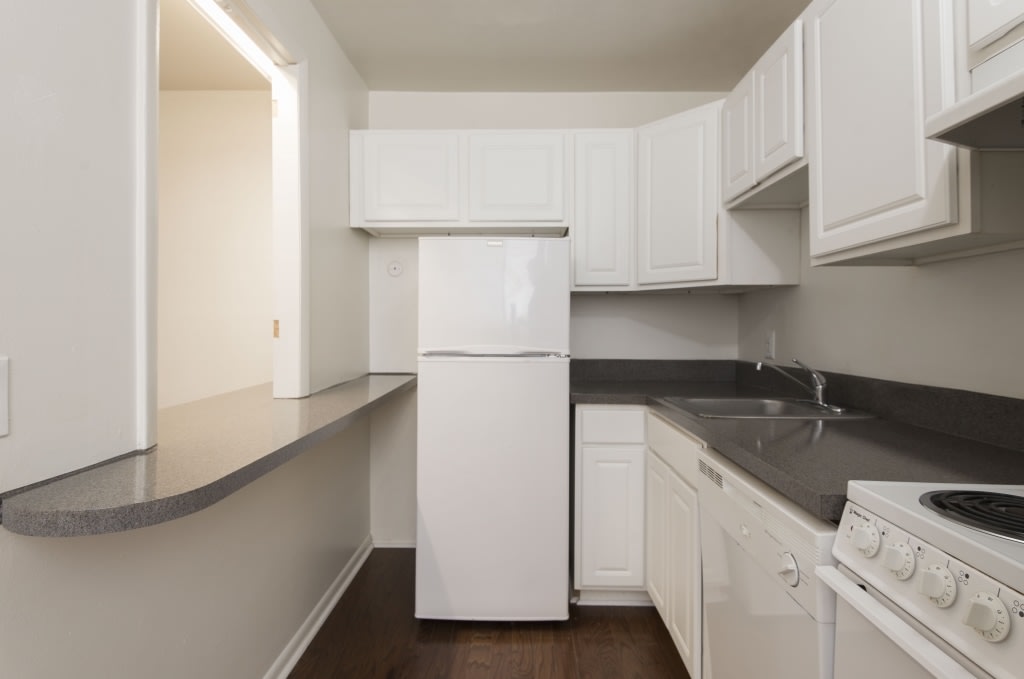 2311 Spruce Street Image 2