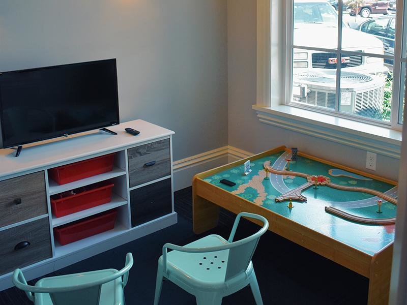 Draper Village Image 7
