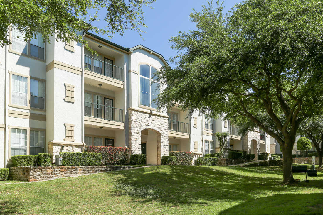 Vail Village Club Apartments Image 15