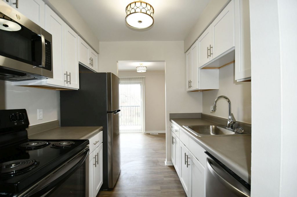 Regency Park Apartments Image 4