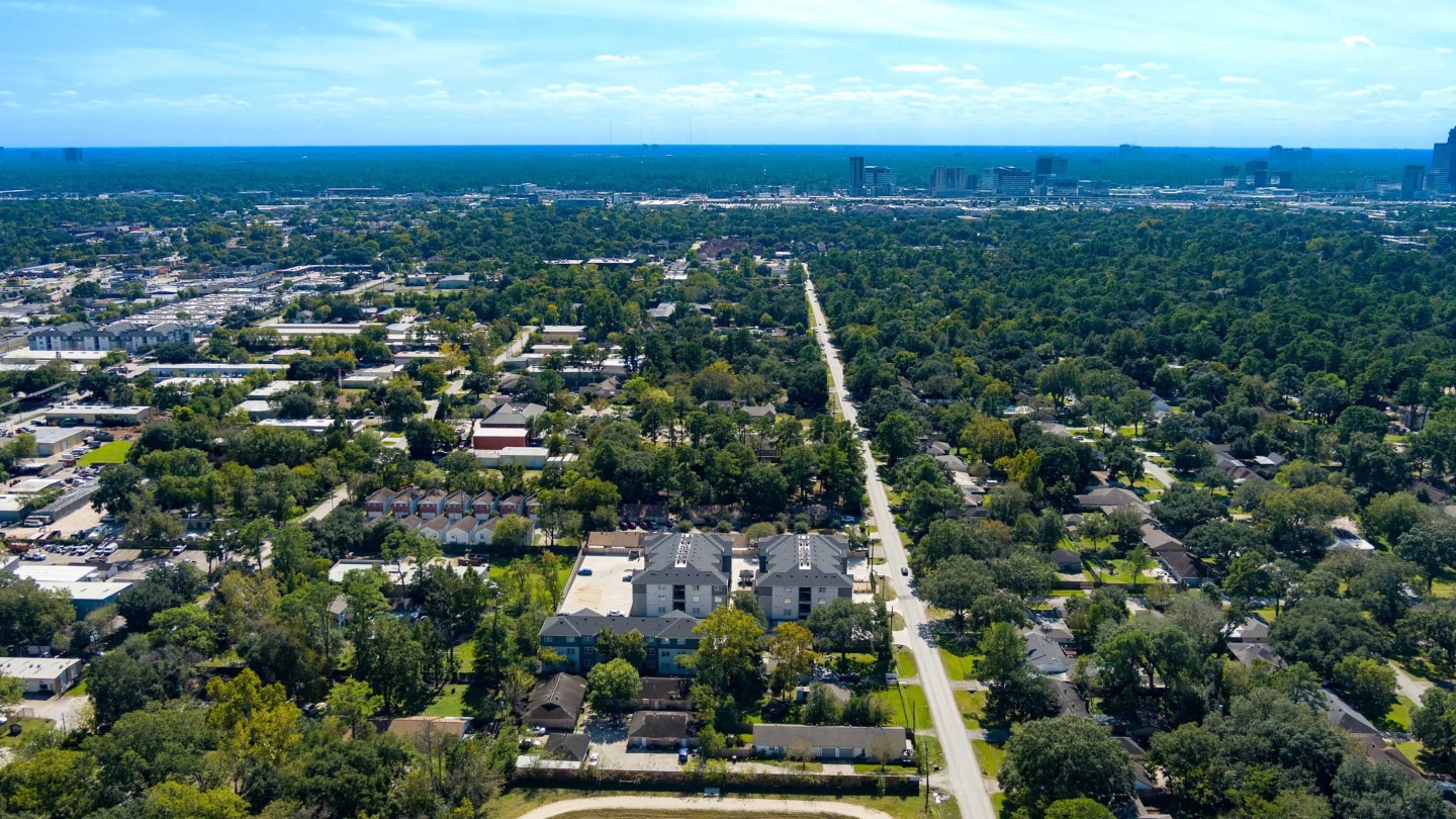 Avenue M Image 22