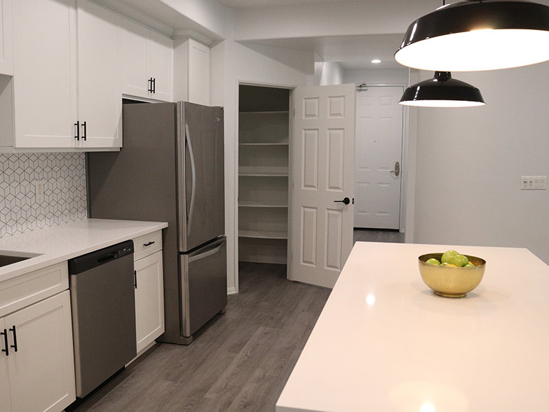 Placita Luxe Image 3