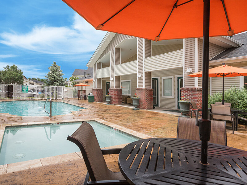 Fountain Springs Apartments Image 2