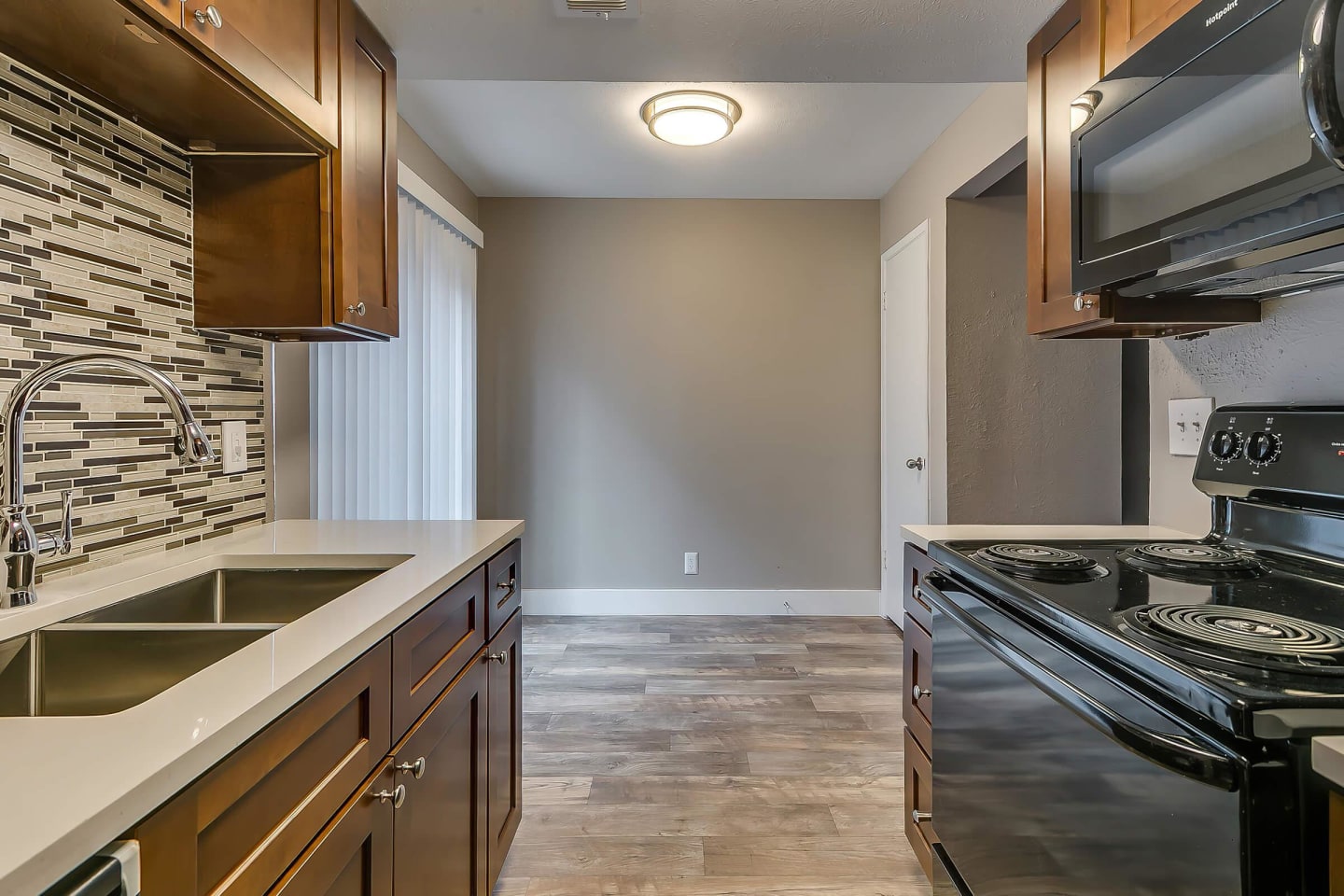 Manchester House Apartments Image 6
