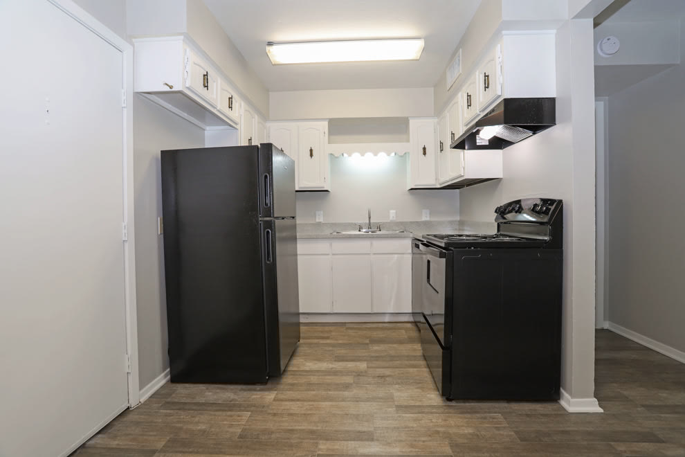 Northeast Hills Apartments Image 4