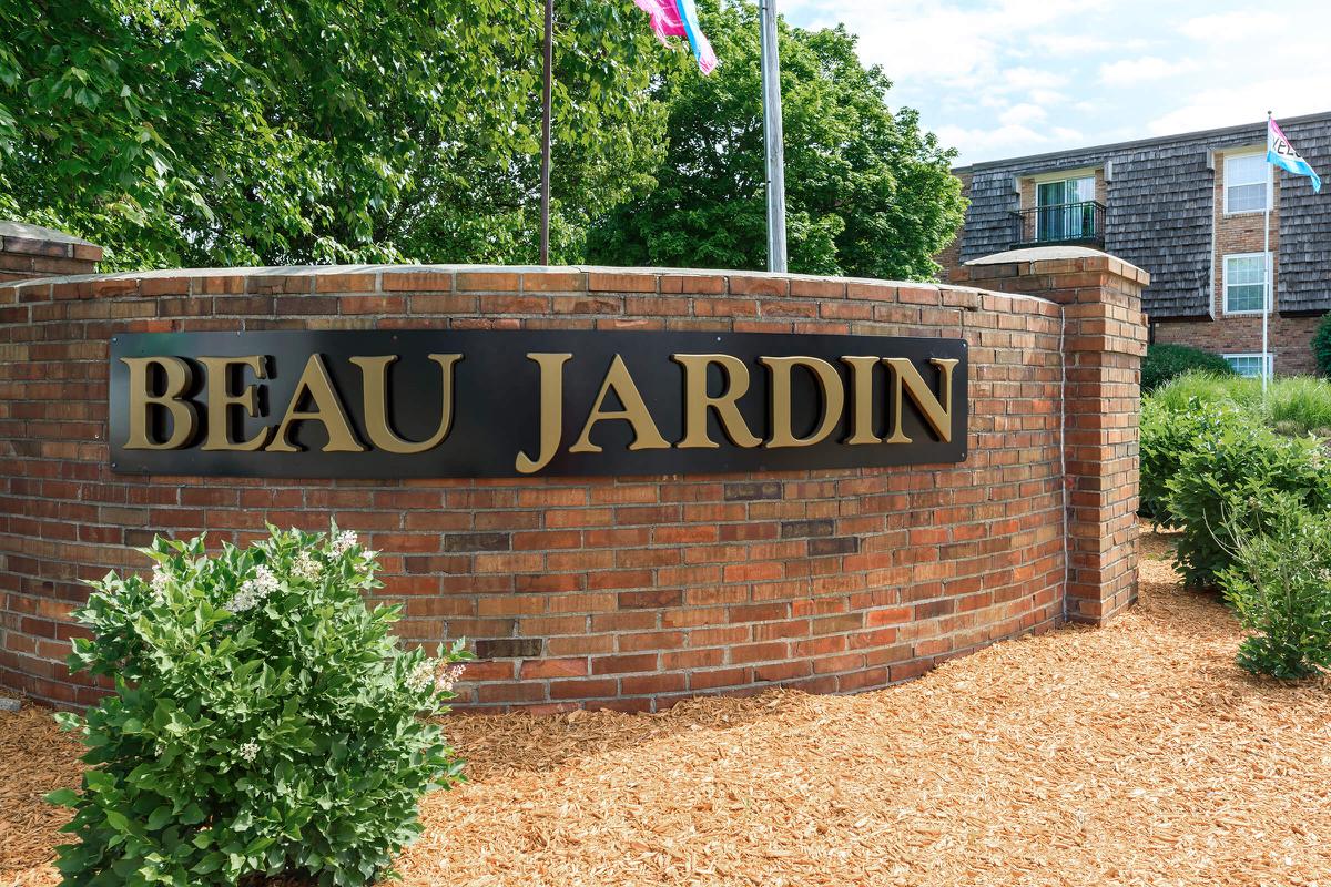 Beau Jardin Apartments Image 31